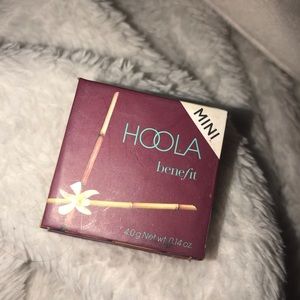 Mini hoola bronzer used once